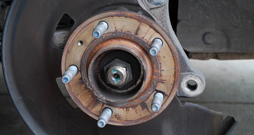 Best Garage to Fix Your Jaguar’s Front Wheel Bearing Failure in Modesto