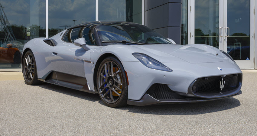 Maserati MC20 Sports Car